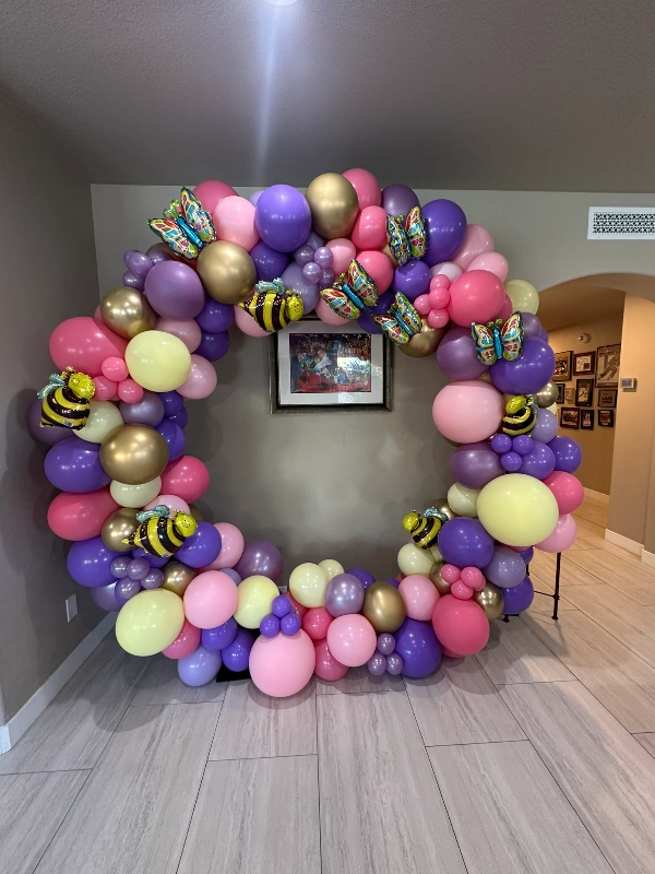 baby naming balloon decor