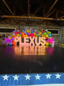 neon balloon decor