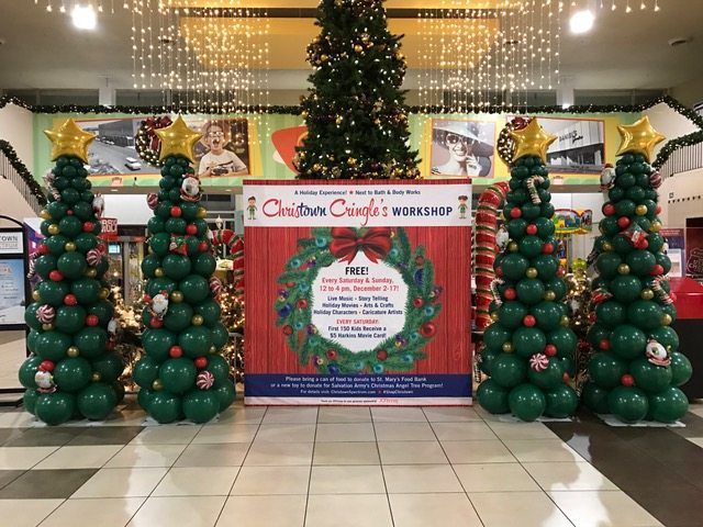 Balloon christmas tree