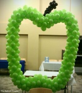 Balloon apple