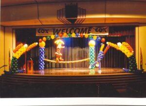 circus theme Balloon decor on stage