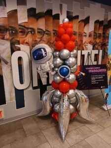 Balloon rocket with astronaut