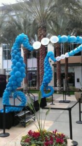 under the sea theme, Balloon seahorses