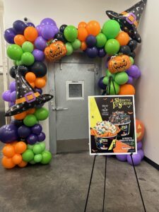 square arch, halloween Balloons