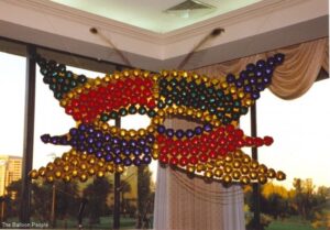 mardi gras theme Balloon decor