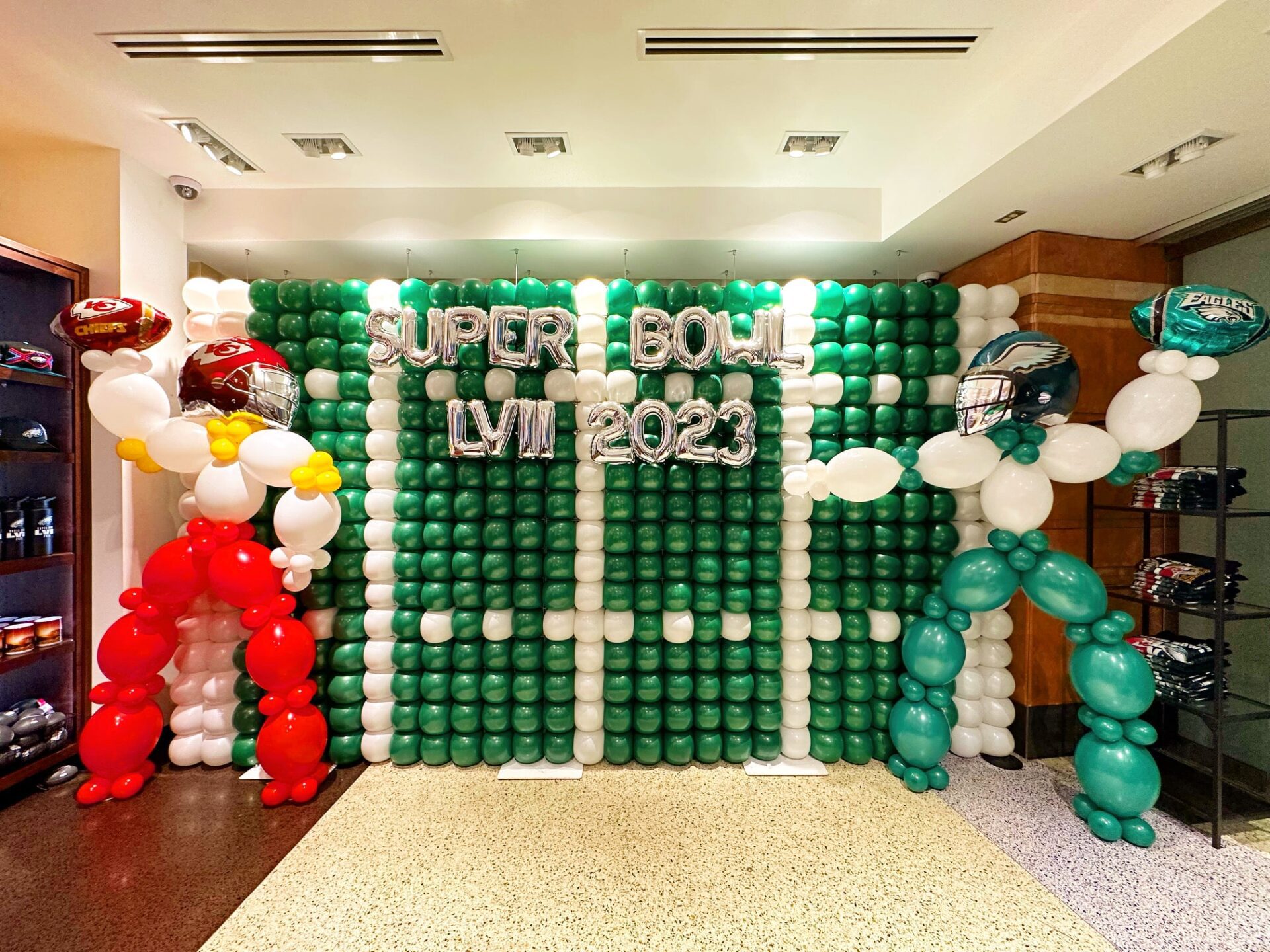 superbowl theme Balloon decorations, football