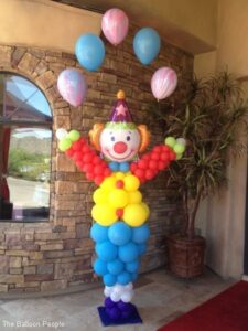 Balloon clown juggling Balloons
