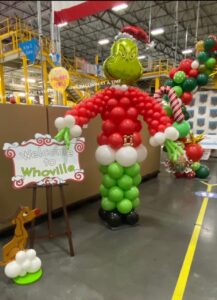 whoville Balloon decor