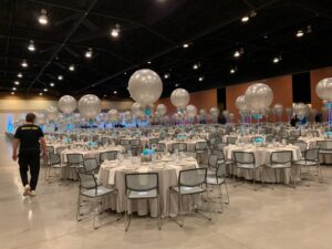 non helium Balloon Centerpieces